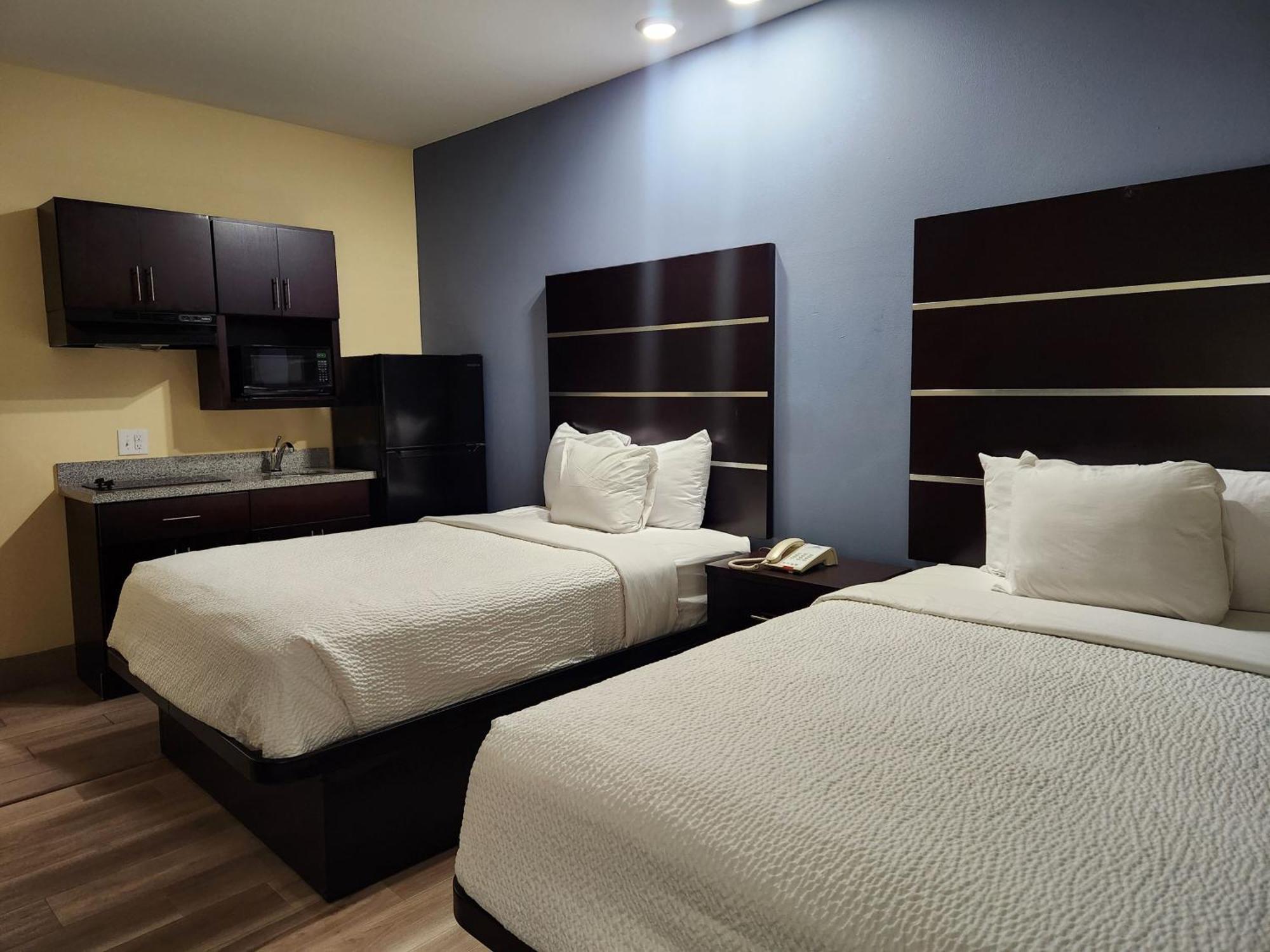 Days Inn By Wyndham Baton Rouge Airport Esterno foto