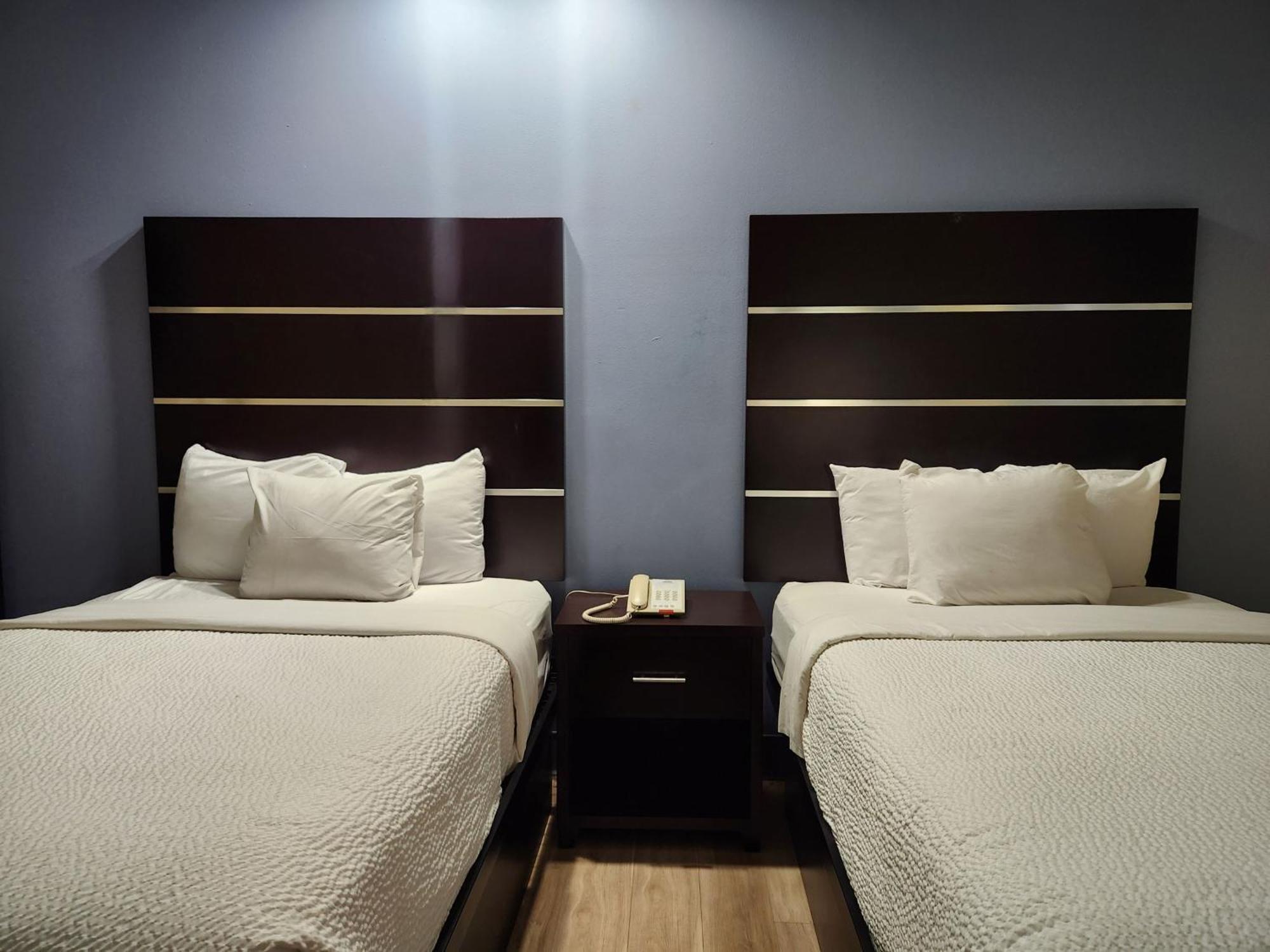 Days Inn By Wyndham Baton Rouge Airport Esterno foto